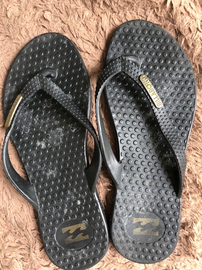 sandal jepit skechers