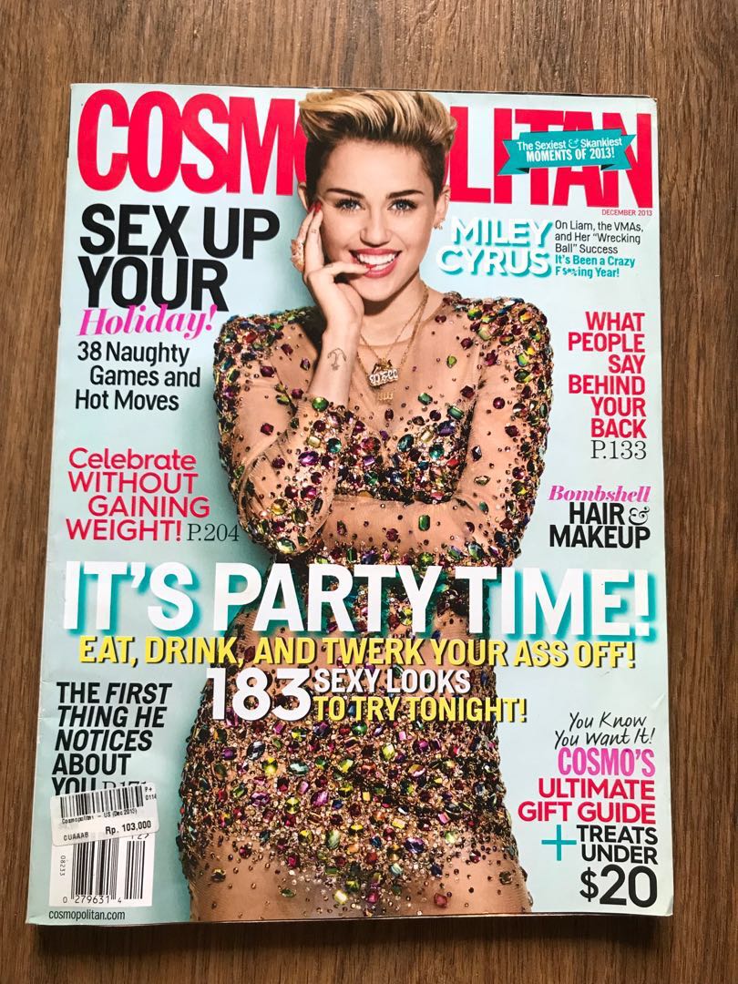 SuperDeal 17thn Majalah Cosmopolitan Miley Cyrus Books