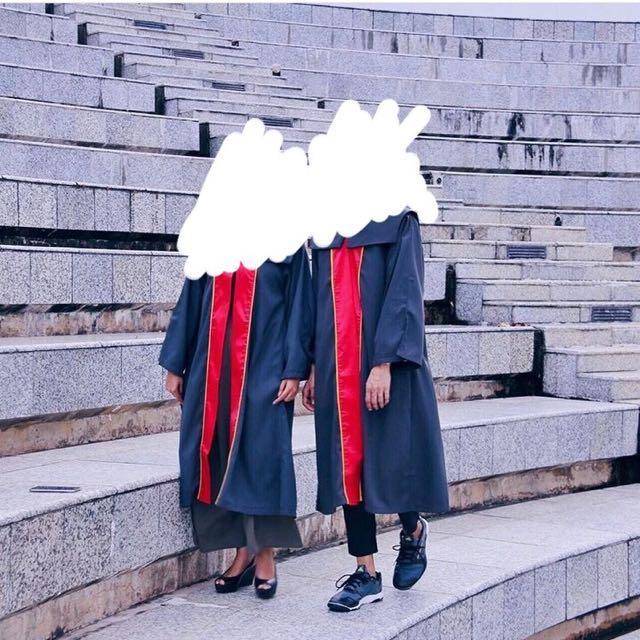 Temasek Polytechnic Grad Robe Temasek Polytechnic Graduation Gown, Women's Fashion, New Undergarments ...