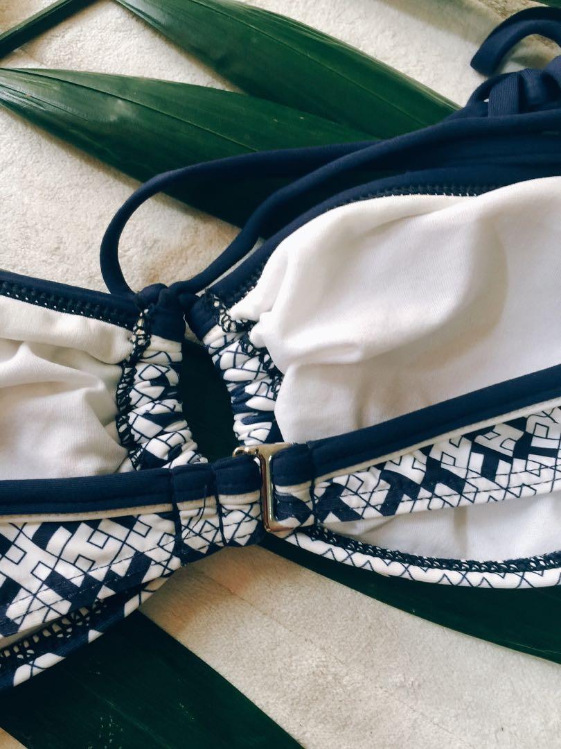 TOMMY HILFIGER SWIMSUIT TOP (Category: Others Tops) located in Quezon City. Submitted by strangerthings1 (Listing ID 216092974, Image 3). Description: .