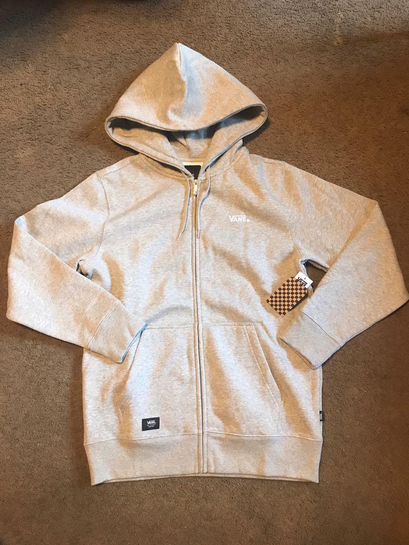 Vans jacket (Category: Men's Clothes) located in Melbourne. Submitted by jeter999 (Listing ID 216006621, Image 1). Description: Brand new Have a look and pick it up at Melbourne Central .