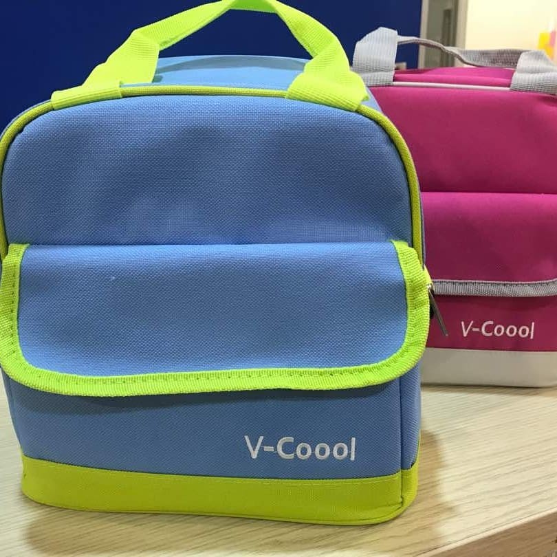 VCOOL COOLER BAG, Babies & Kids, Nursing & Feeding, Weaning & Toddler