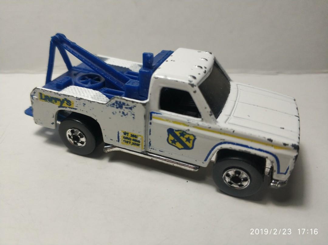 hot wheels larry's towing
