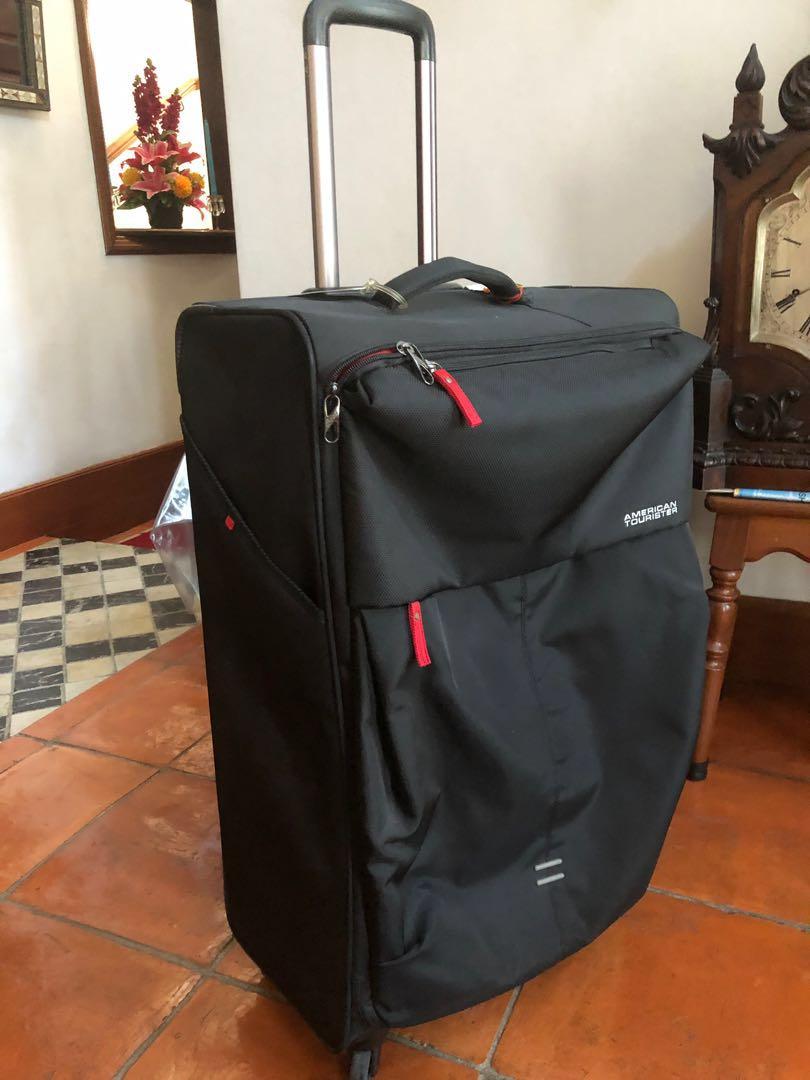 american tourister lightweight bag