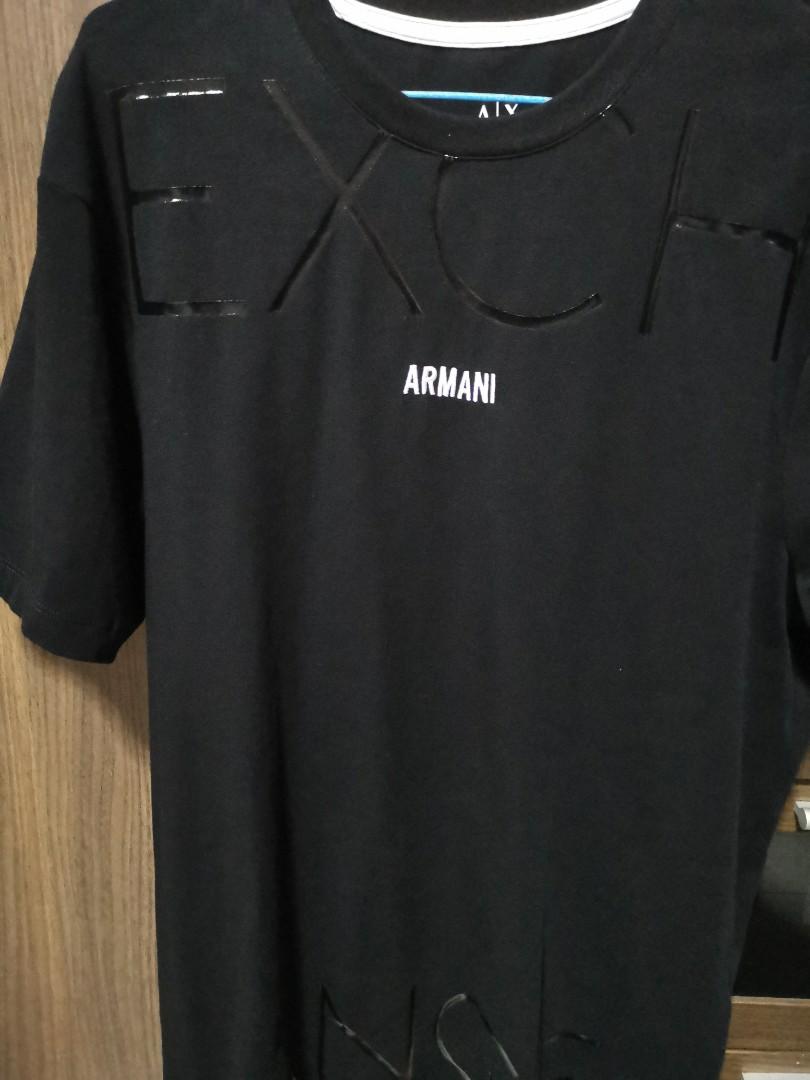 AUTHENTIC) Armani Exchange T-shirt Size 