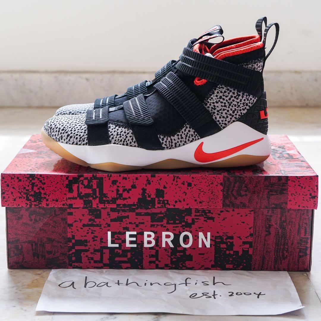 Lebron soldier xi store safari