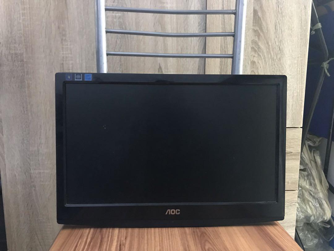 For Sale 14 Aoc Monitor Computers Tech Parts Accessories Monitor Screens On Carousell
