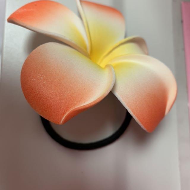flower hair ties