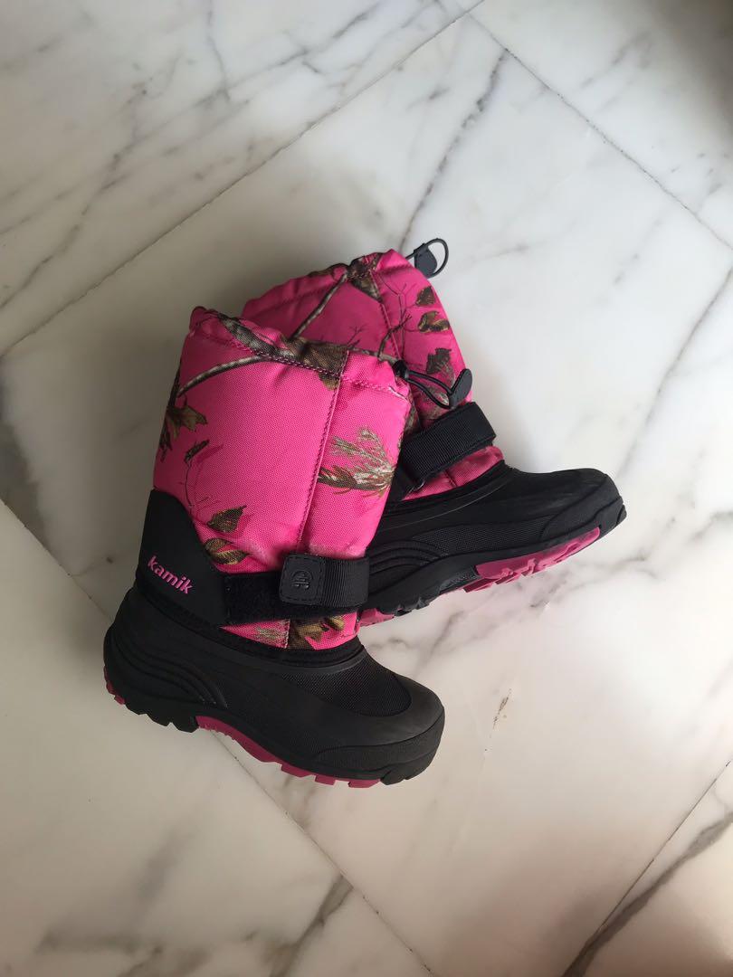 kids snow boots size 1