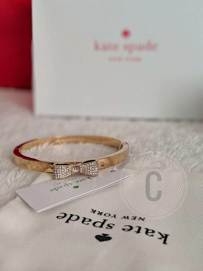 kate spade bangle ready set bow in gold (Category: Bracelets) located in Marikina City. Submitted by decluttering_c (Listing ID 216165278, Image 1). Description: Ready set bow in gold php 2000 🌸 with tag, pouch and box 🌸 authentic, bought from canada 🌸 new 🌸🌸🌸 also available in silver and rosegold 🏦 mode of payment 💳 pnb, bpi, bdo 💸 paypal 🏘 meet up * Marikina - sm marikina - roosevelt lamuan / 7eleven - south supermarket golden valley 