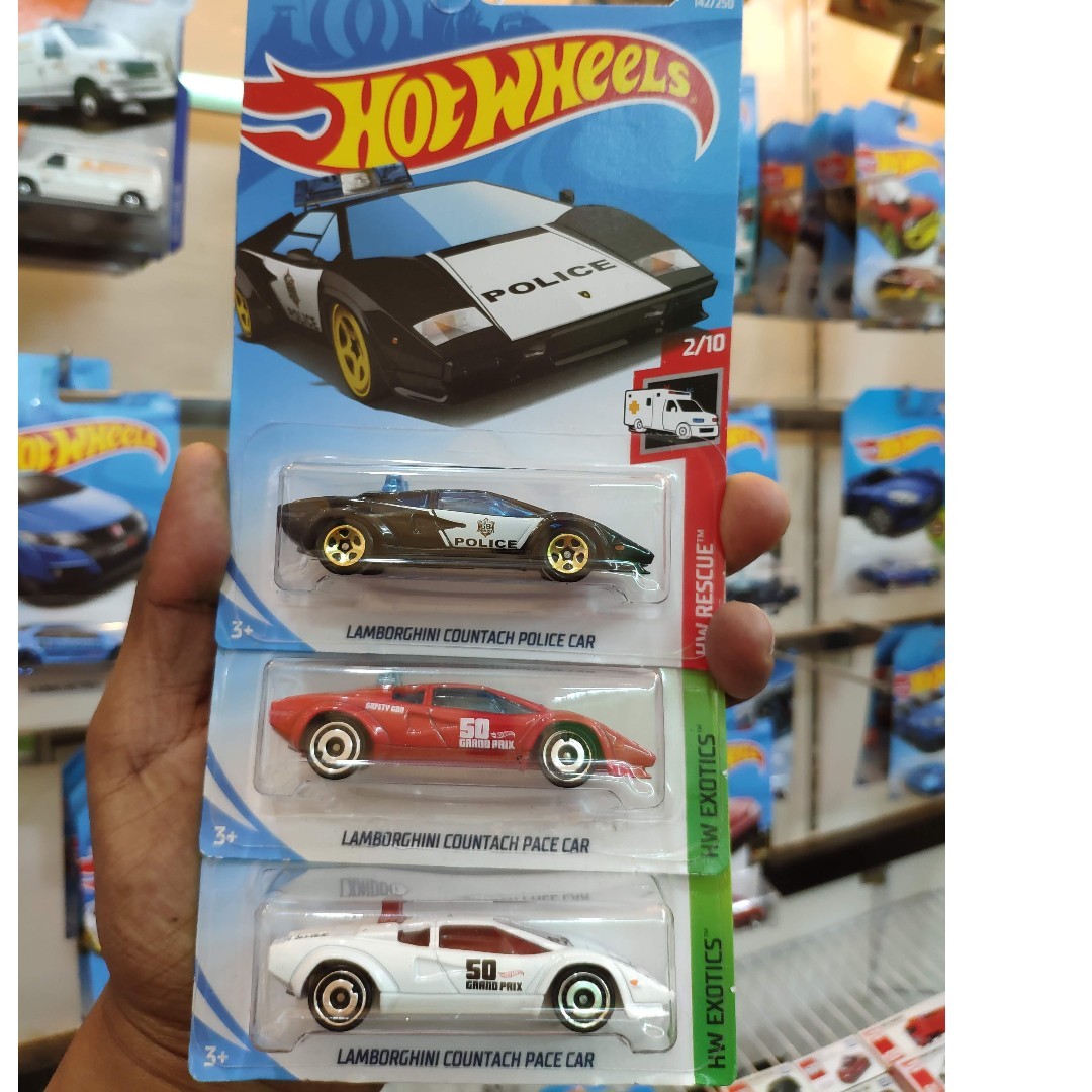 Lamborshini Countach race car, Hobbies & Toys, Toys & Games on Carousell