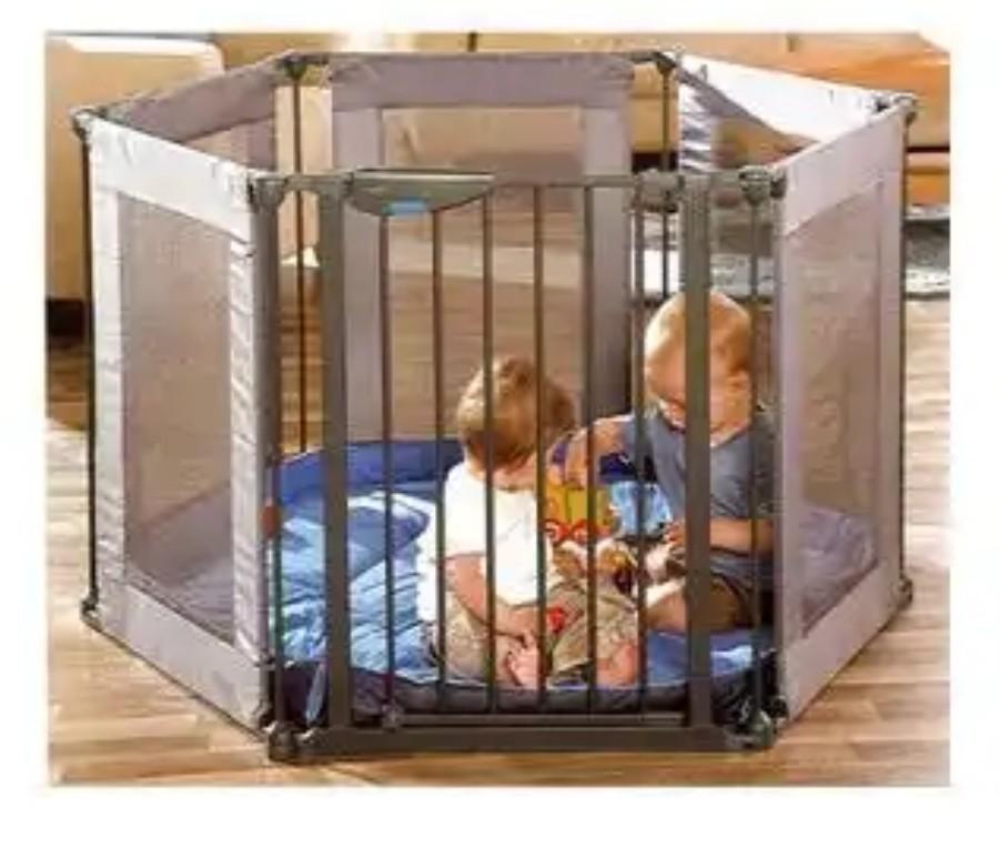 lindam safe and secure playpen