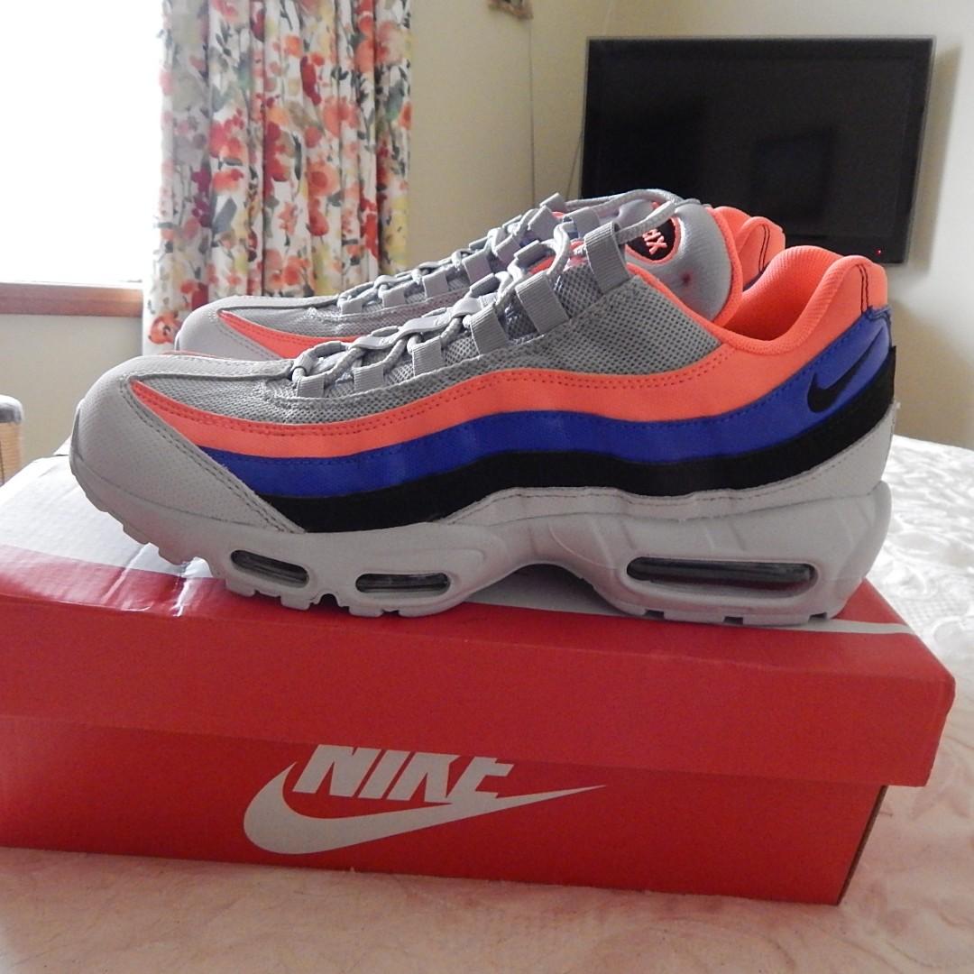 mens nike trainers sale size 10