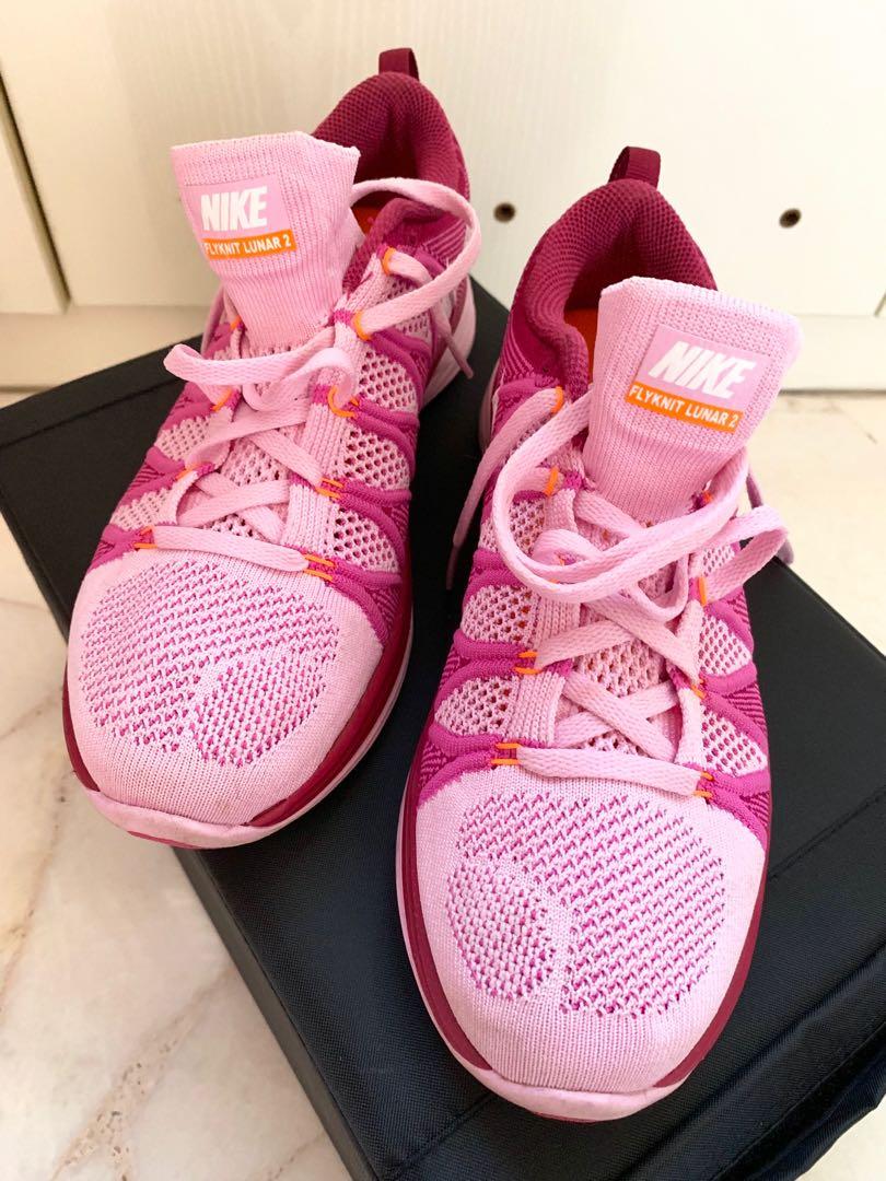 womens flyknit lunar 2