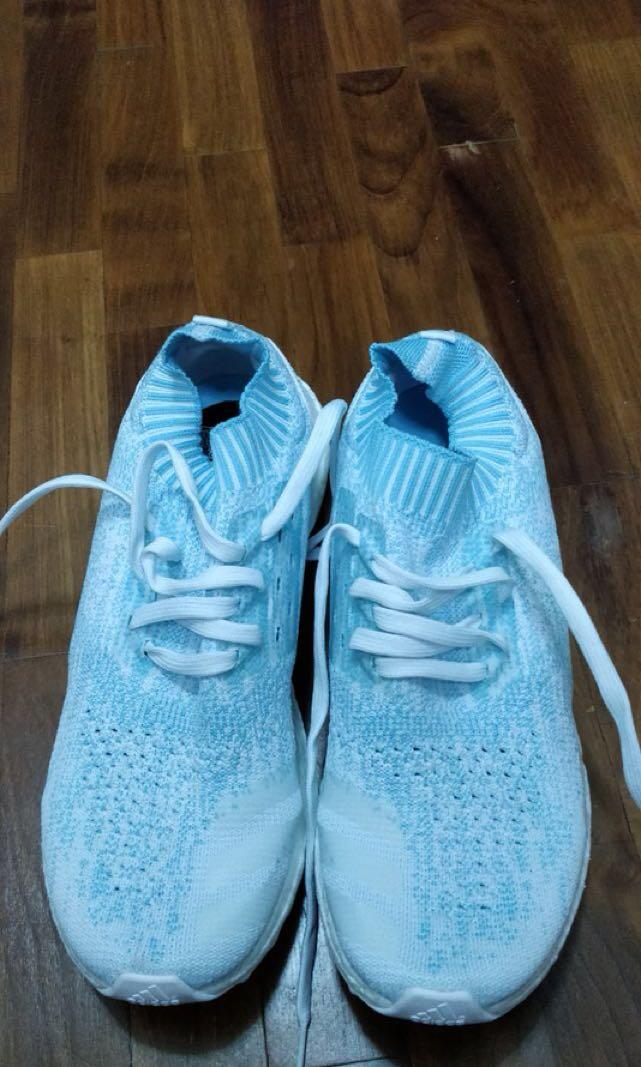 Selling US 10 Adidas x Parley ultra boost Uncaged, Men