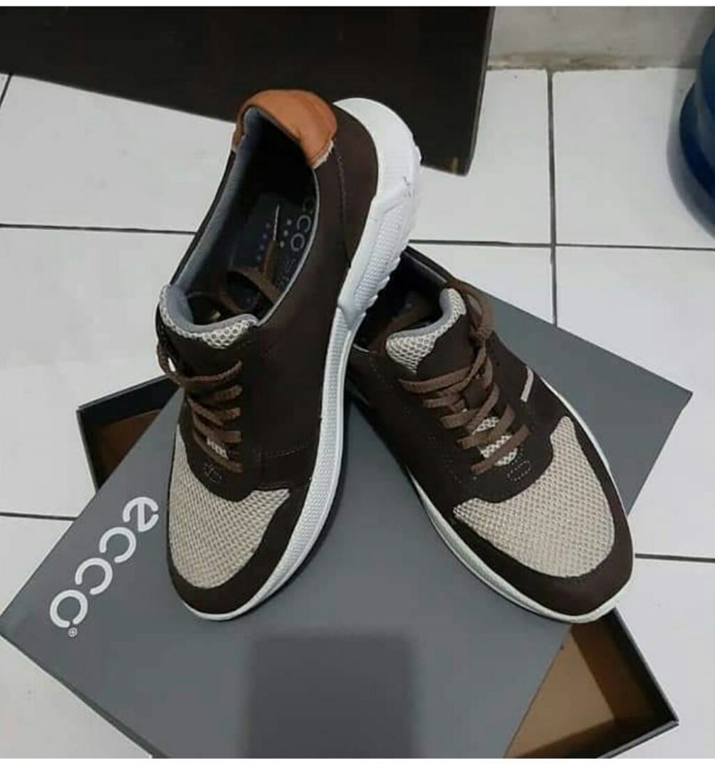 Ecco shoes harga deals