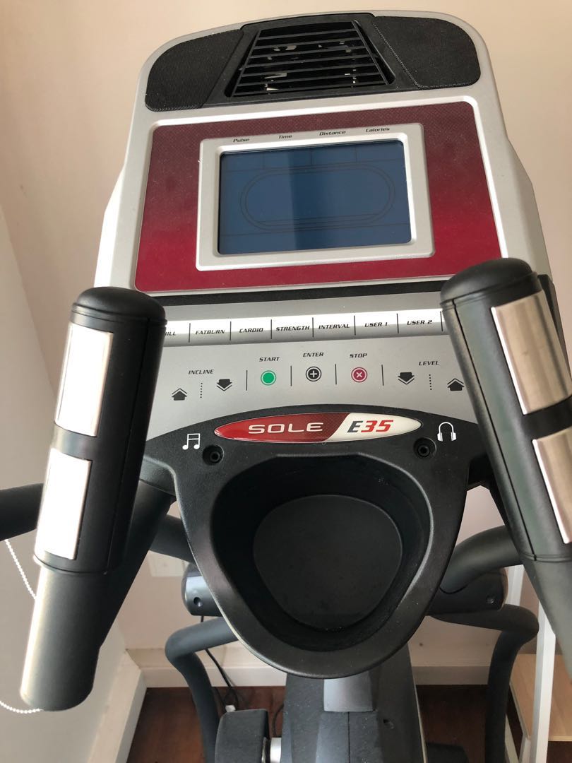 Sole E35 Elliptical Cross Trainer, Sports Equipment, Exercise & Fitness, Cardio & Fitness