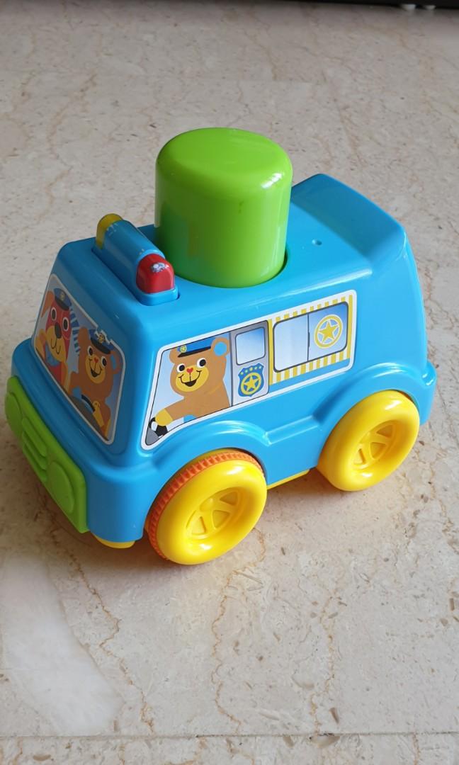Toys' r us toy car, Hobbies & Toys, Toys & Games on Carousell