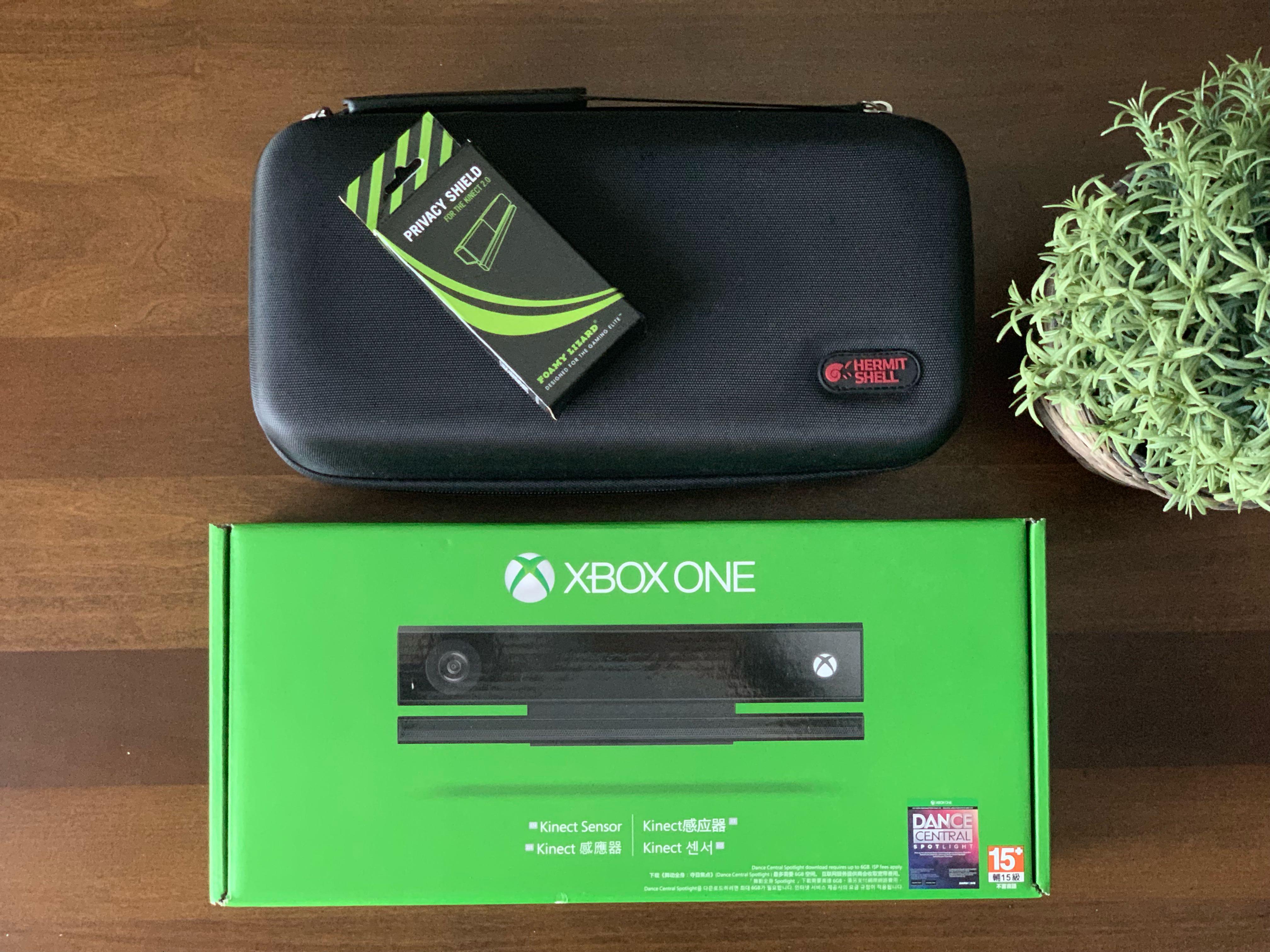 Xbox One Kinect Sensor Bnib With Free Accessories Toys Games Video Gaming Gaming Accessories On Carousell