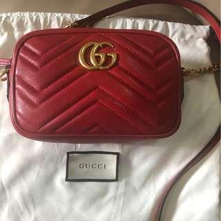 Gucci GG Marmont matelasse mini bag in red leather - crossbody