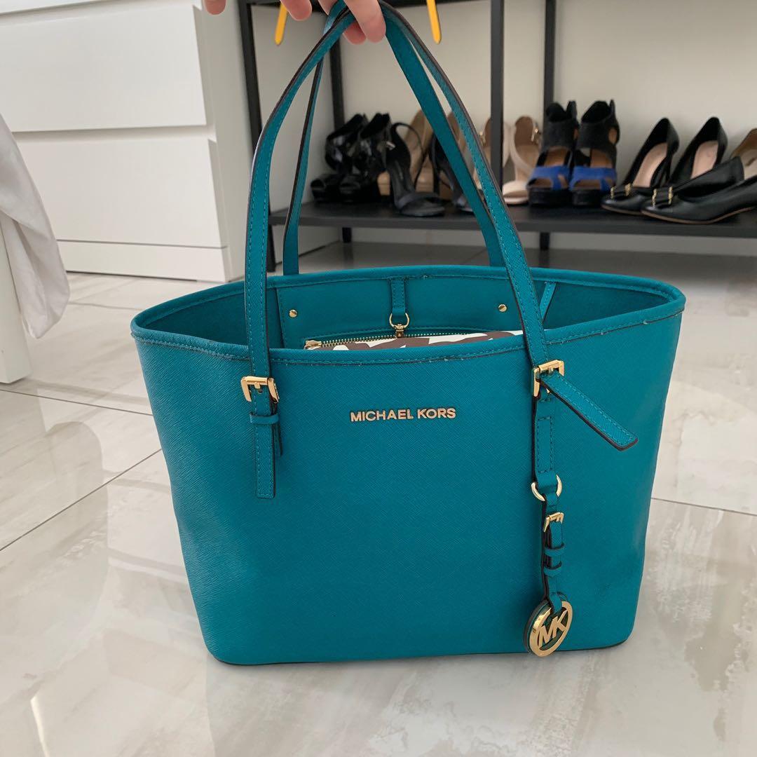 Authentic MICHAEL KORS Tote Bag Turquoise, Women's Fashion, Bags & Wallets,  Purses & Pouches on Carousell
