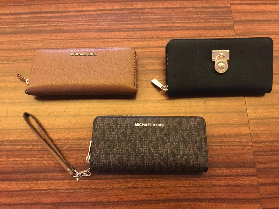 michael kors wallet price