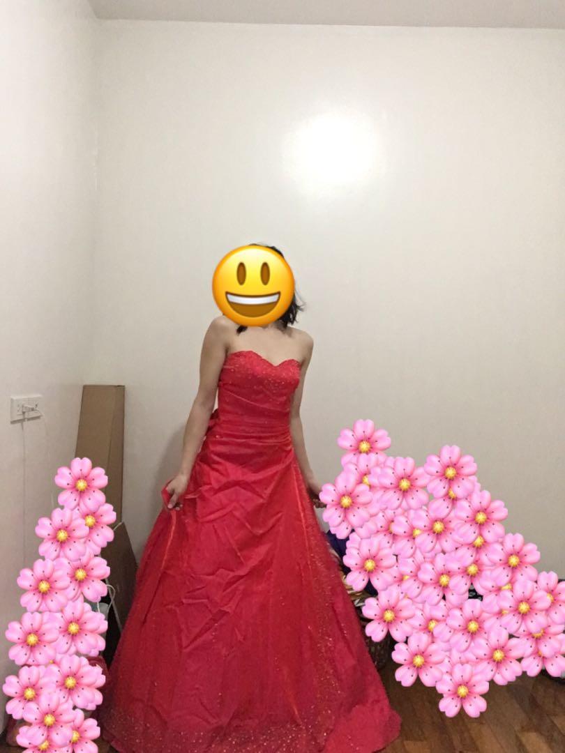 Ball gown , debut gown , elegant long ball gown, Women's Fashion