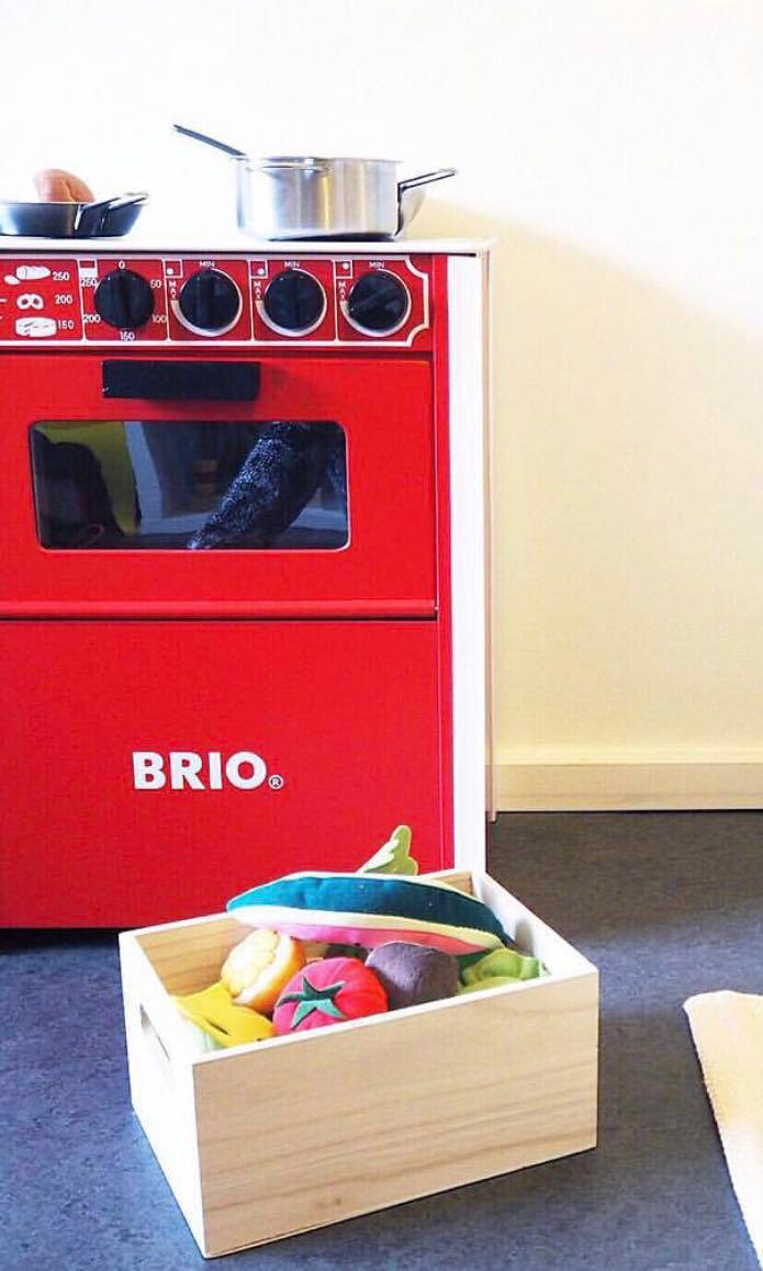 brio toy kitchen