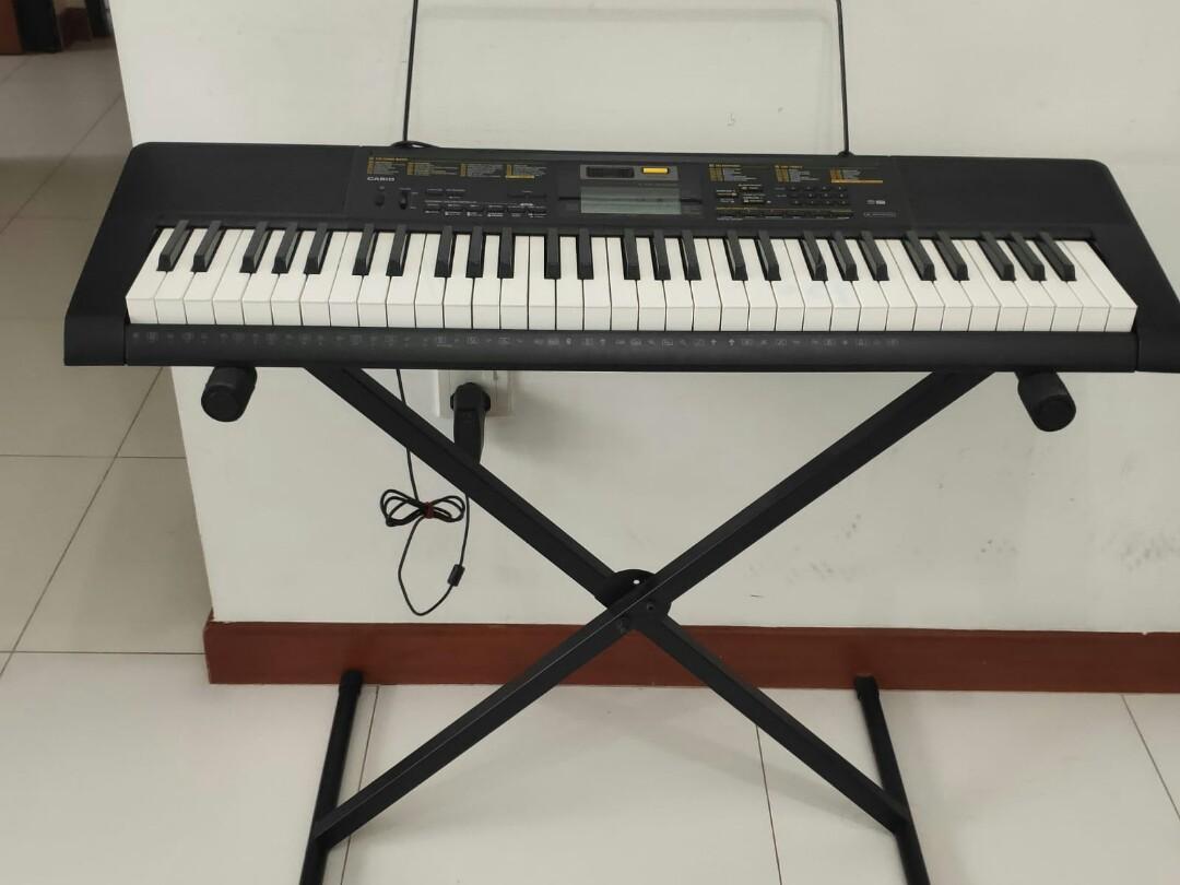 Casio Electronic Piano CTK 2400, Hobbies & Toys, Music & Media