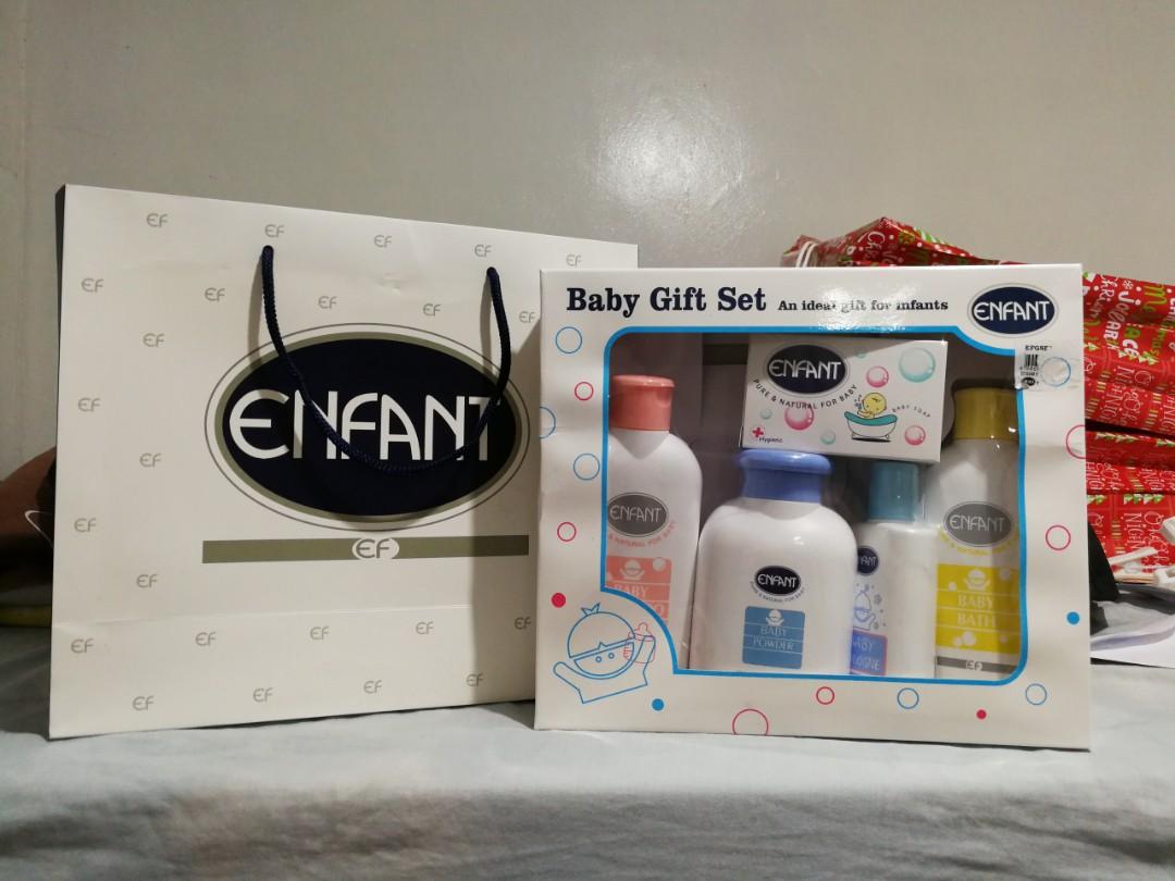 baby bath products gift set