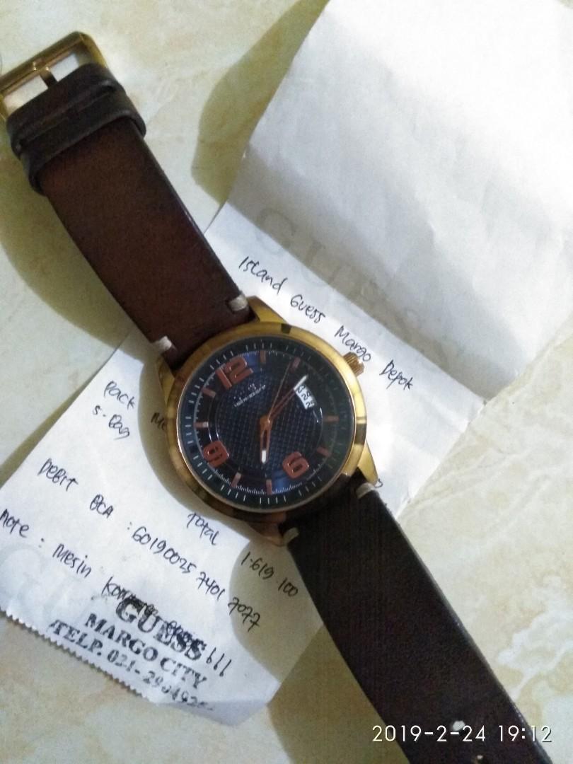 Guess w0494g2 store