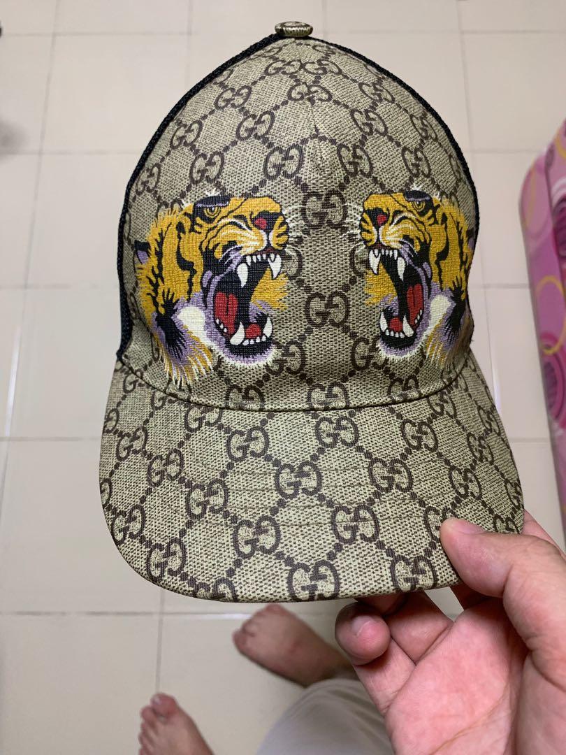 gucci cap with tiger
