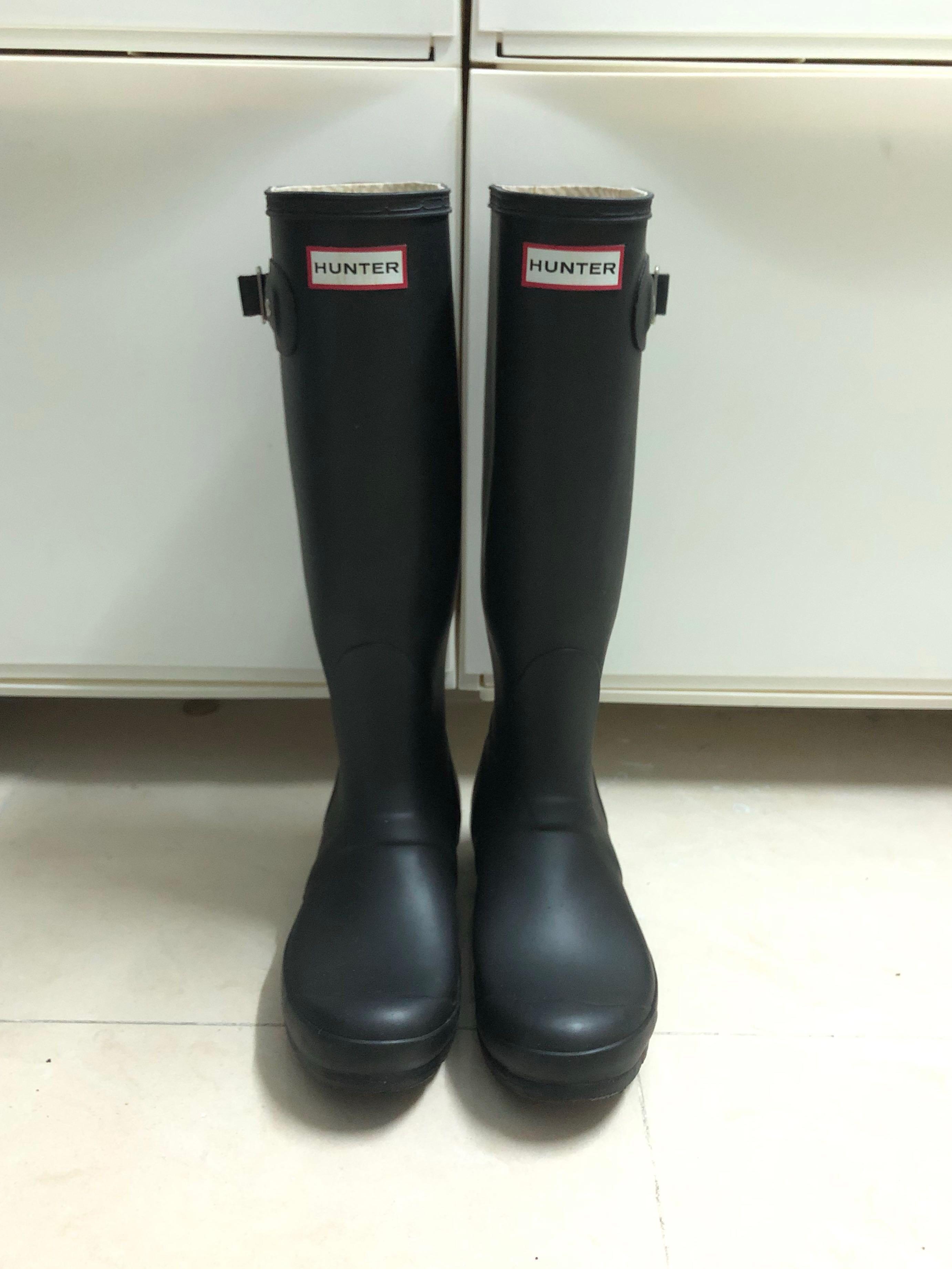 rain boots sold near me