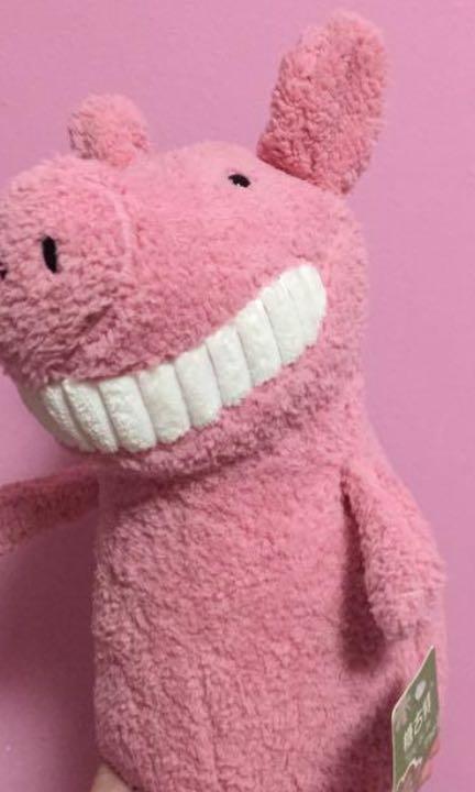 toothy pig