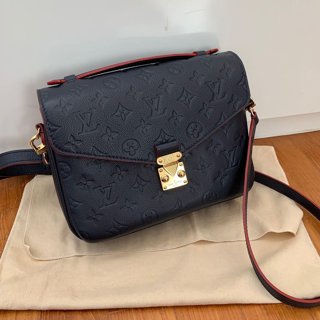 LV Pochette Metis Marine Rouge