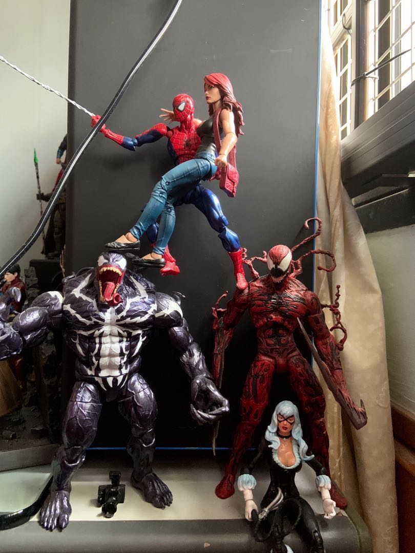 Marvel Legends Venom BAF + Mary Jane + Black Cat & Marvel Select Carnage &  Revoltech Spiderman *Price Reduced, Hobbies & Toys, Toys & Games on  Carousell