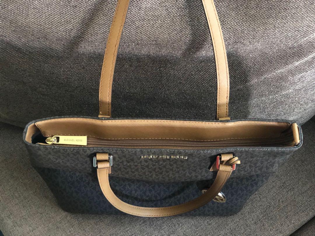 Michael Kors Morgan Signature Medium Brown Tote Bag Luxury Bags