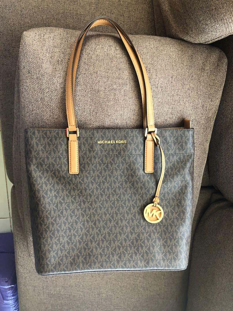 Michael Kors Morgan Signature Medium Brown Tote Bag