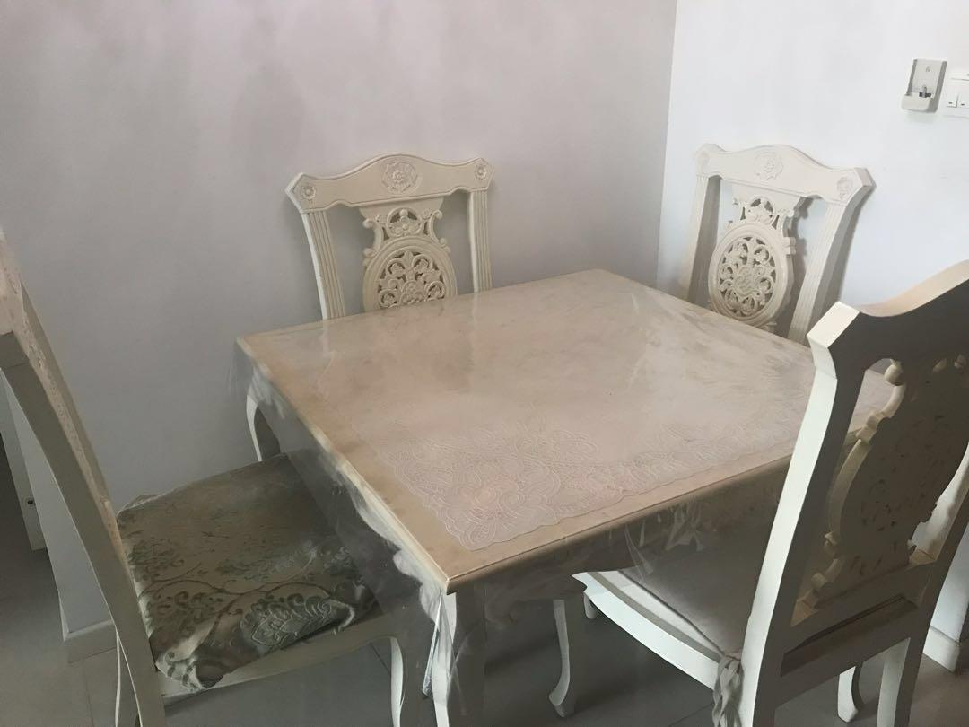 Moving Sale Nicely Carved Victorian Style Dining Set Furniture