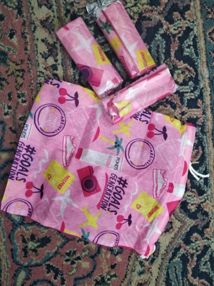 Pond s pouch