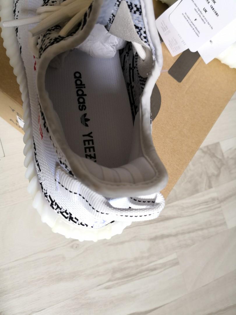 RARE SIZE YEEZY 350 V2 ZEBRA