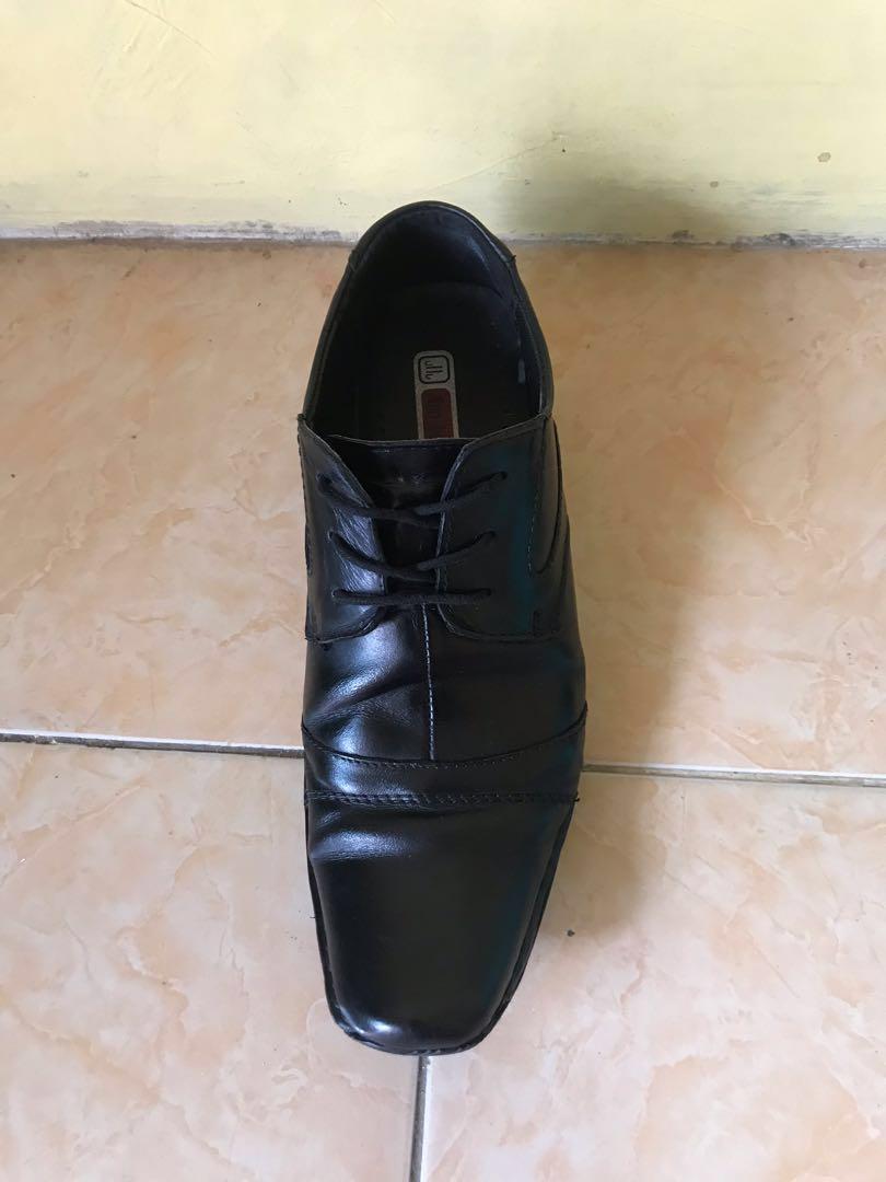 Sepatu Formal Jim Joker Fesyen Pria Sepatu Sepatu Formal Di Carousell