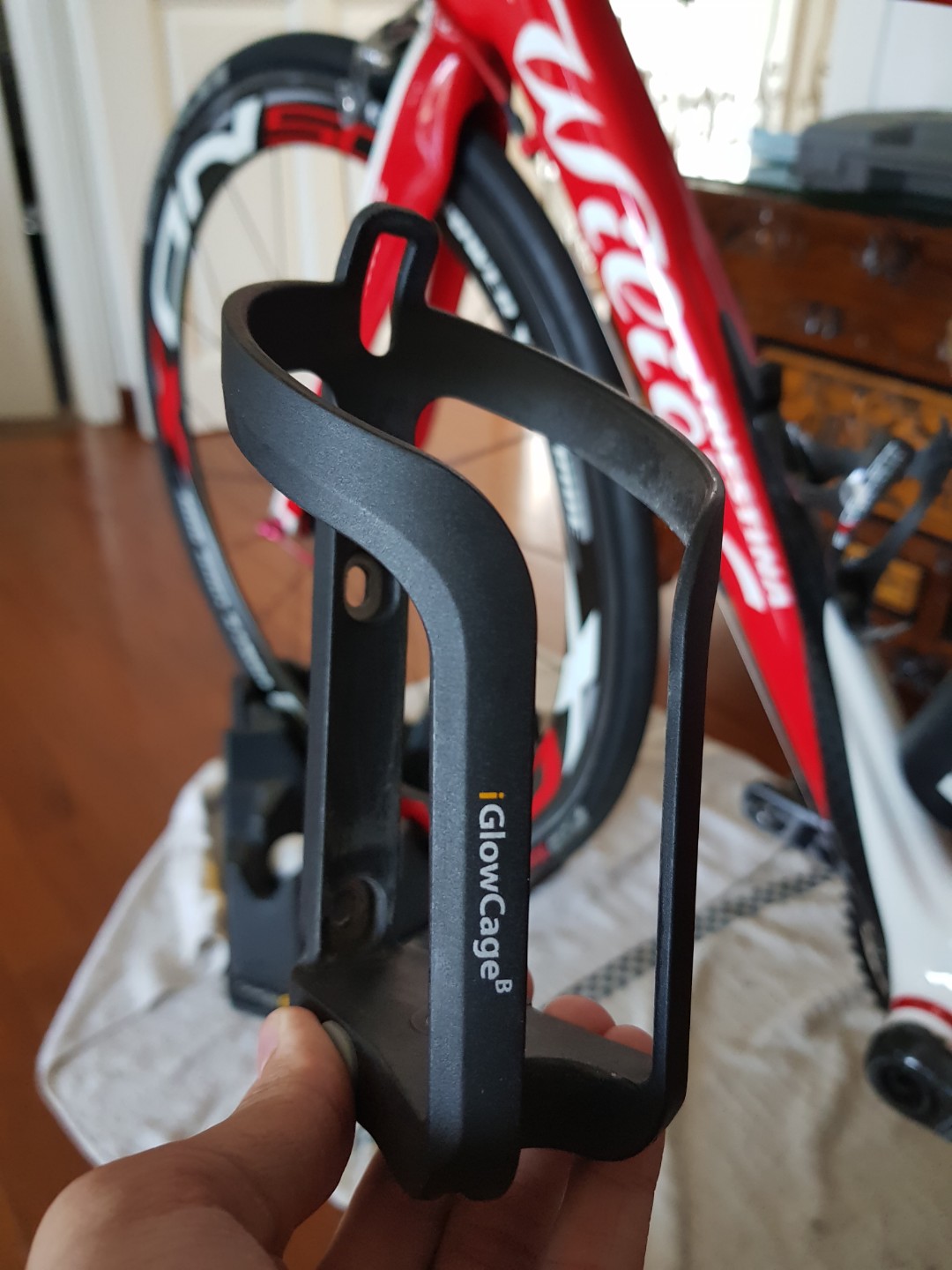topeak iglow bottle cage