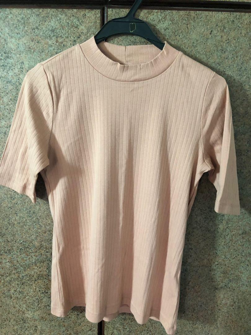 uniqlo ribbed high neck half sleeve