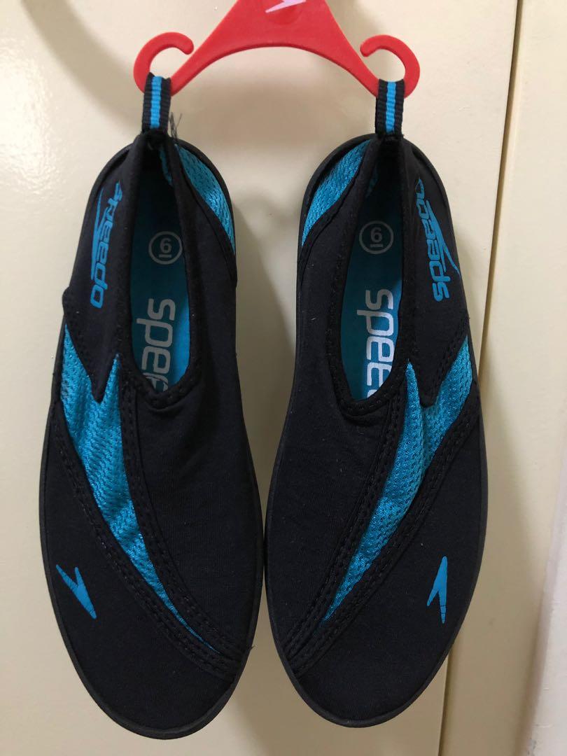 speedo women's surfwalker pro 3. water shoes