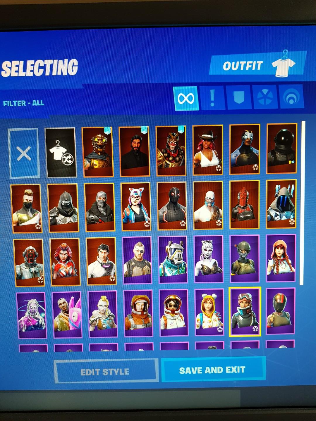 S3 Galaxy Skin Og Account Toys Games Video Gaming In Game Products On Carousell - roblox loomian legacy acc toys games video gaming video games