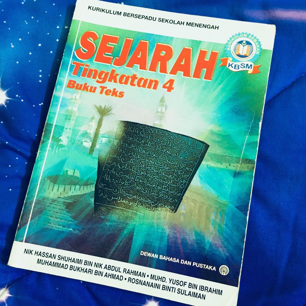 Teks 4 tingkatan buku sejarah Buku Teks