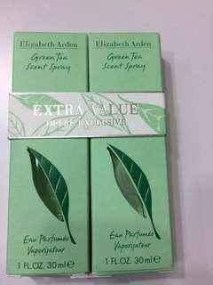 Elizabeth Arden Parfum 30ml x 2 #OCT10