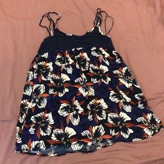 Roxy Beach/Floral Dress