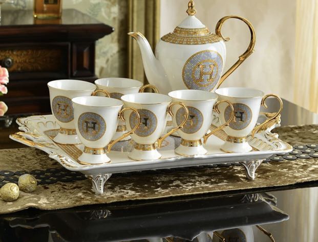 feminine disgusting hat hermes tea set price bird Patent An effective